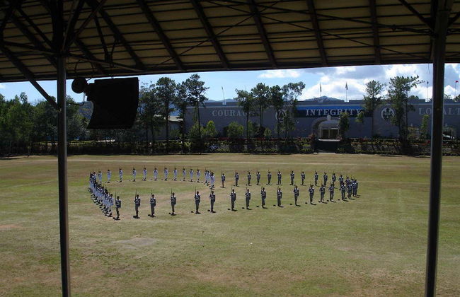 Belvedere di Kennon Road, villaggio Tam-Awan e Accademia Militare - Foto 4