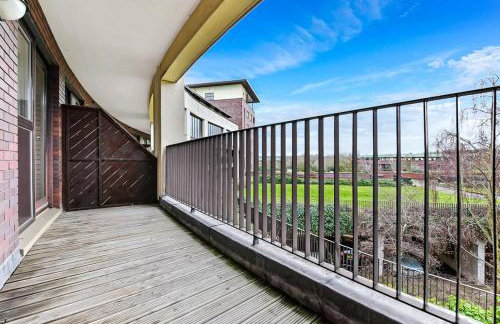 Central MK 2-Bed, Ideal for Work Stays - Foto 17