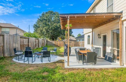 Cypress 5 Bedroom Retreat with Hot Tub, Firepit and Game Tables! Pet Friendly - Foto 39