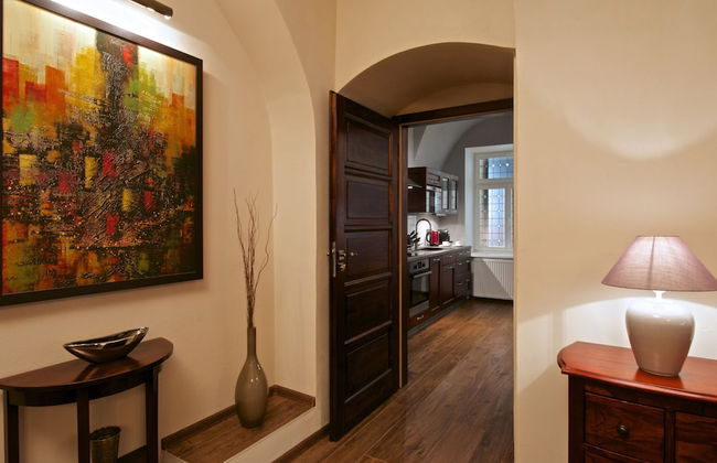 Redfoxapartment Central - Photo 13