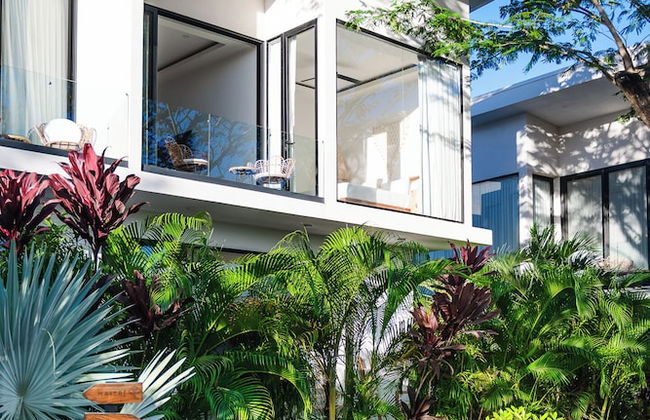 The mVillas with Exclusive Beach Club Access - Photo 68