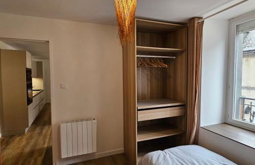 Appartements 4, 5 et 10 personnes rénovés en centre-ville - Foto 14