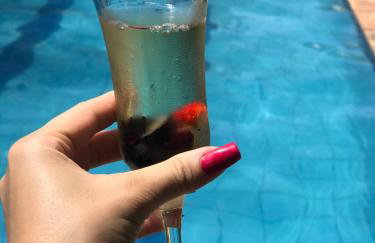 Apartamento com vista para o mar, piscina , deck , playground e estacionamento . - Foto 17