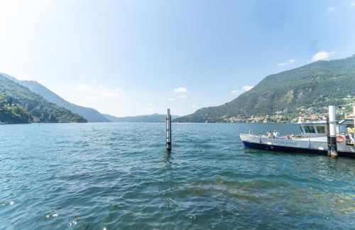 Vintage Home in the hamlet with lake view - Photo 5