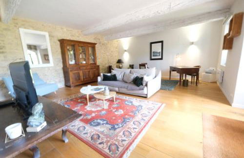 superb prestigious mas with pool in the countryside of caumont sur durance, close to avignon, sleeps 8 - Foto 30