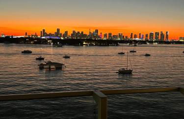 Stunning Views 2BD Condo at Hotel w Pool, Bar - Foto 2