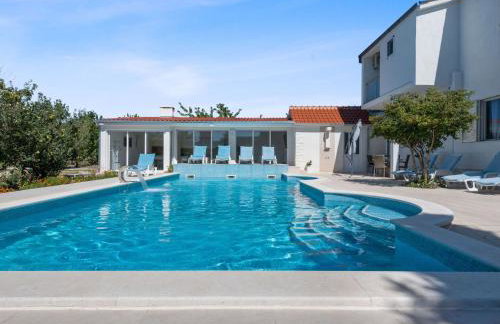 Holiday Home Anwesen Villa Almas- Sauna- Fitnessraum- Multisport by Interhome - Foto 15