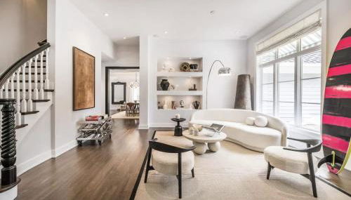 Bull Path Manor by Rove Travel - Luxe Home with Pool & Hot Tub - Foto 3