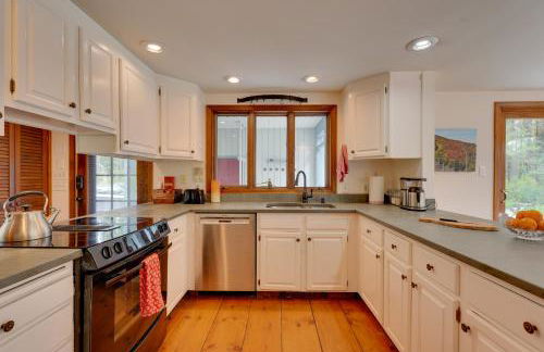 Mendon Home with Hot Tub, Fire Pit and Near Skiing! - Foto 9