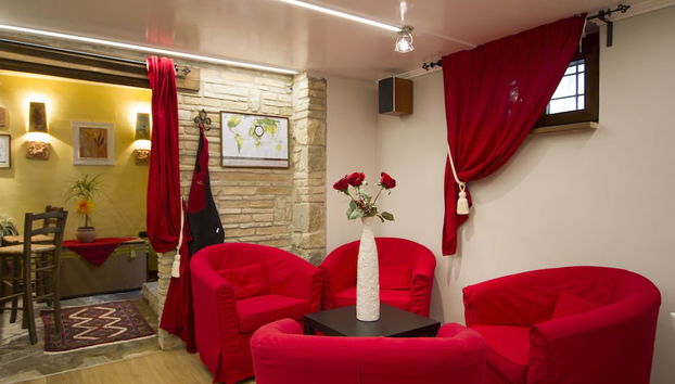 Coin salon dans le hall