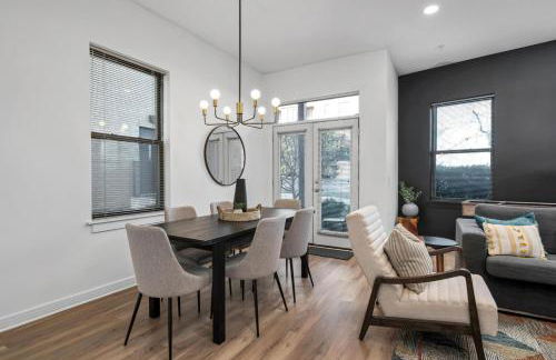 Walk to Vanderbilt and Belmont - Shuffle Board and Free Parking - Foto 3