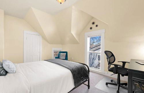 Cozy Victorian Cottage in the Heart of Old Town! - Foto 54