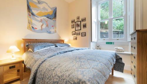 The Courtyard - Photo 3