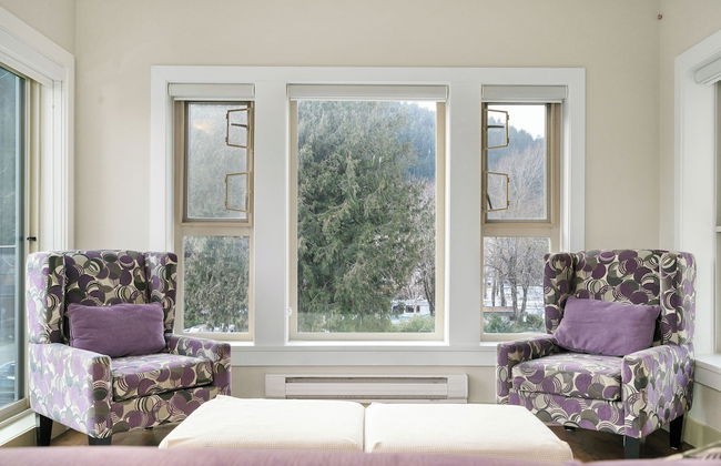 Embrace Serenity Luxe 2BR Suite - Photo 19