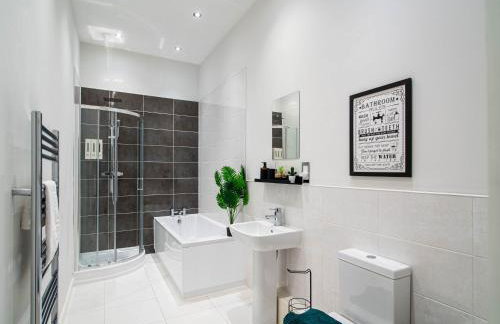 2BR River View Leeds Dock Apartment l Free Parking - Foto 31