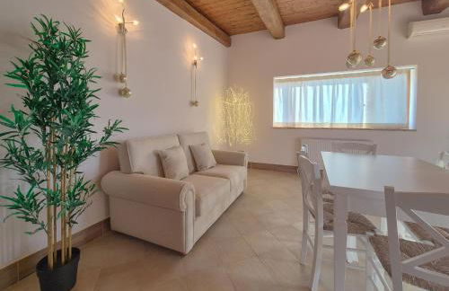 Private Pool & Jacuzzi with View by Host Hero - Foto 3