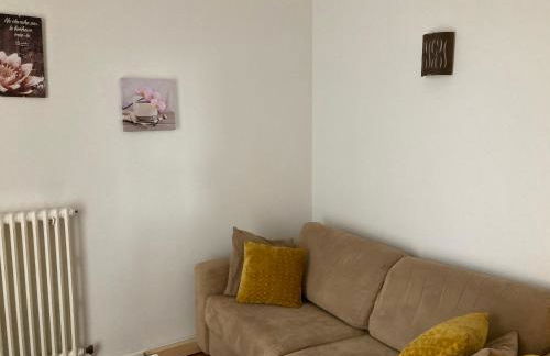 Appart Aux deux Colombes avec Balcon et Garage - Foto 11