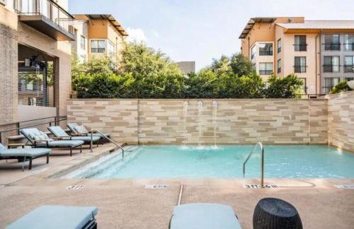 Cozy 1,100sf apartment in the heart of Legacy - Foto 13