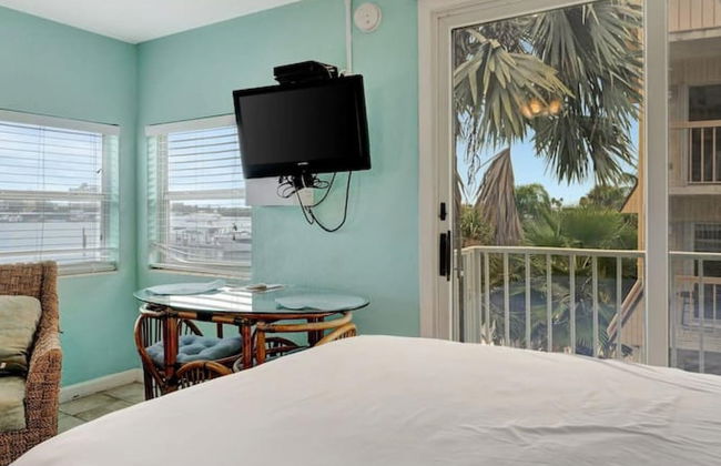 The Seashell Suite w Private Balcony Walk 2 Beach - Foto 2