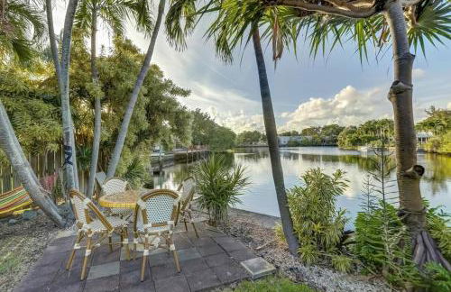 Waterfront Apartment Private Patio Pool - Foto 40