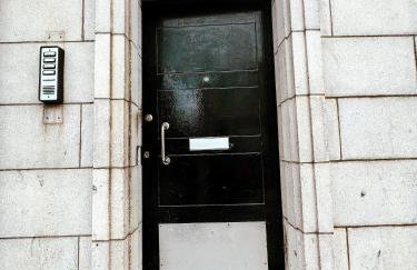 The County Staycation - Photo 50