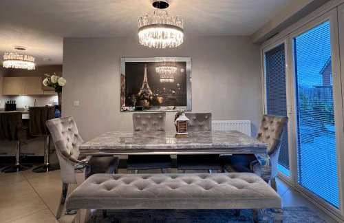 Luxury Durham Home in DH1, Free Parking, No Fees - Foto 33