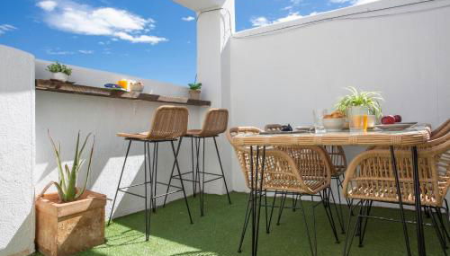 SingularStays Plaza Andújar - Photo 3