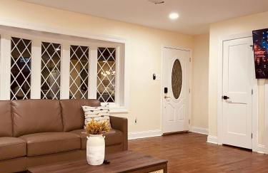 Newly renovated charming home with parking - Foto 3