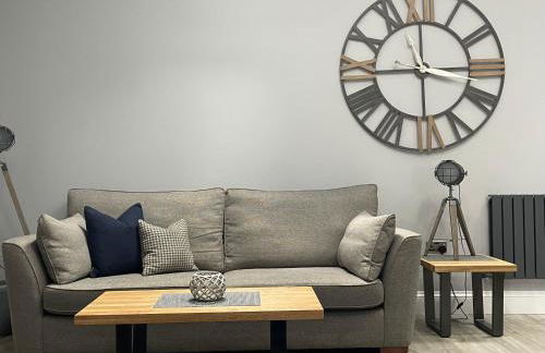 The Store by Caithness Luxury Apartments NC500 - Luxury modern conversion with open plan living - Sleeps 4 - BUDGET FRIENDLY FOR LONG STAY TRADES - CONTACT US - - Photo 4