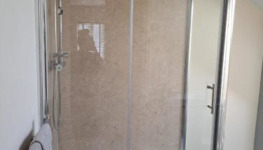 1 Bed Loft - Sleeps 2 - Parking - Wifi - Foto 5, Shower