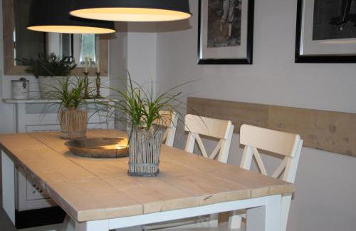 Hygge House - mit Garten, Dachterrasse und Weitblick - Foto 9