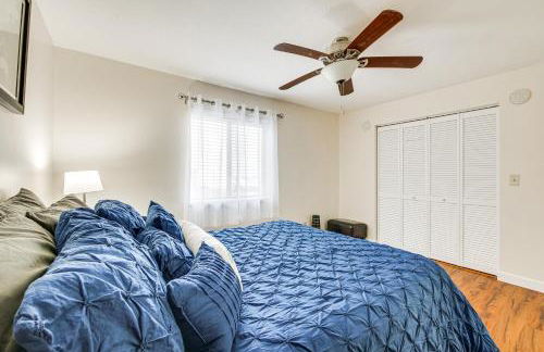 Lakefront Port Clinton Condo with Boat Dock and Slip! - Foto 14