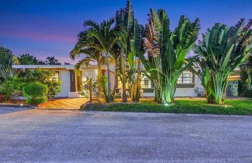 Paradise Palms House - Photo 15