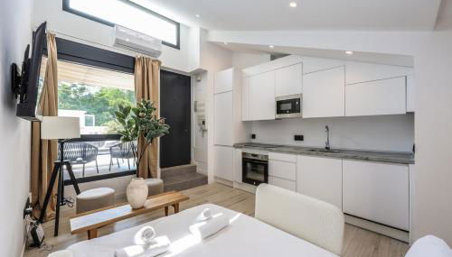 Bernabeu Roof Apartment in Madrid - Photo 4