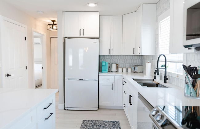 The Oxen - Dt Home w Putting Green and Tons of Parking - Photo 15