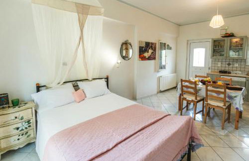 Studio Irene, Lindos 10 minutes, Beach 4 minutes - Foto 13