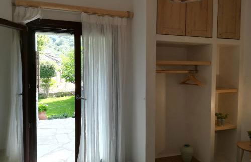 Almira Kalamos - Foto 31