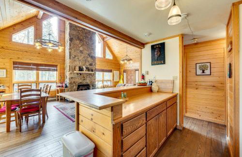4 Mi to RMNP Allenspark Cabin with Wraparound Deck! - Foto 12
