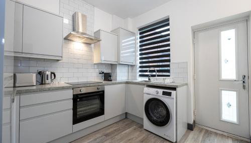 2 Ensuite Bed Home Near Shops - Foto 2