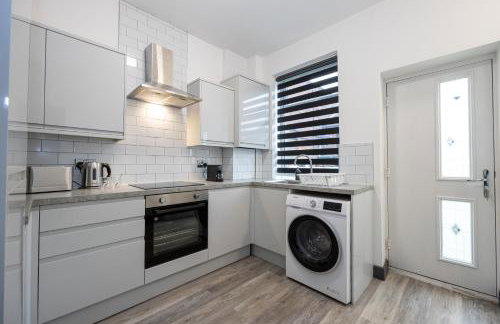 2 Ensuite Bed Home Near Shops - Foto 2