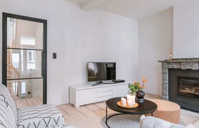 Charming House in the City of Antwerp With Parking - Foto 7