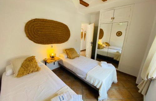 Villa AMANAY a Primera Línea de Playa con Piscina Privada By XimoApartments - Foto 16