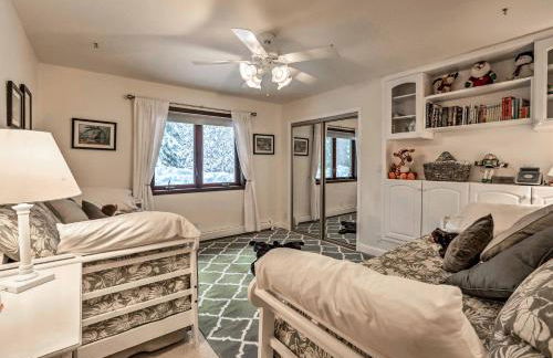 Lake Tahoe Family Home with Hot Tub and Game Room! - Foto 34