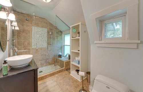 Lake Geneva Family Gem with Fenced Dog Run! - Foto 26