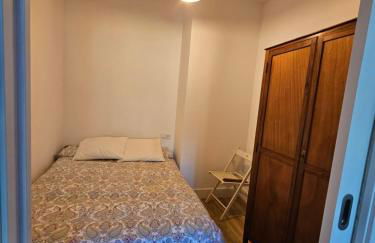 Apartamentos en el centro - Plaza de Amboage - WIFI - Foto 21