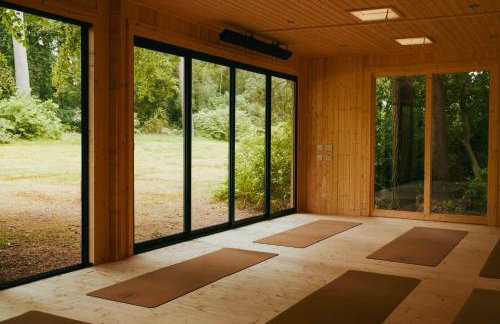 The Secret Loch - Photo 46