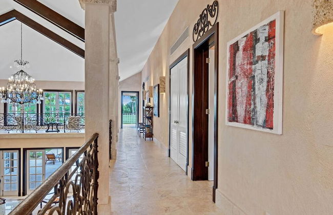 Sophisticated Villas With Private Pools and Staff - Foto 16