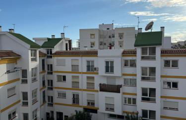 Modern 2 Bedroom Apartment with sea views - Foto 3