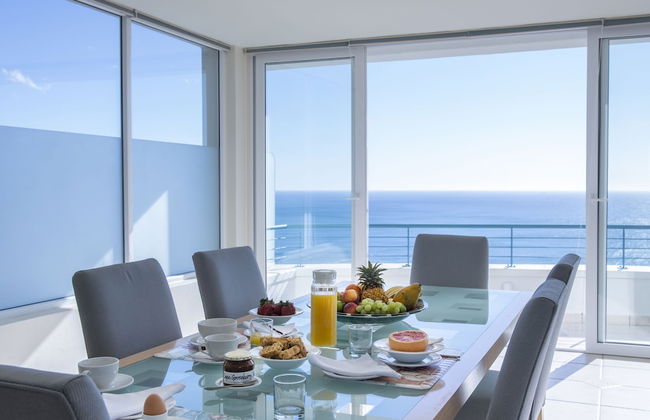 Bay Reflections - Luxury Serviced Apartments - Photo 11