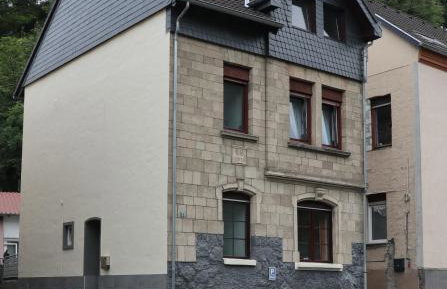 Gemütliche Wohnung im 2OG Haus zur Vulkaneifel Brohl - Foto 9